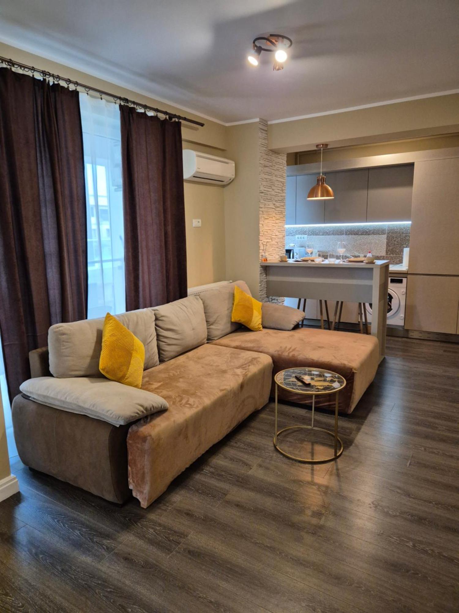 Apartament 602 Str Hotel Opera مامايا المظهر الخارجي الصورة
